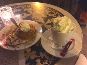 Coconut Mocha and warm apple pie at Pikawa