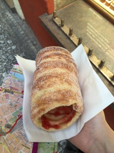 Czech trdelník with strawberry jam