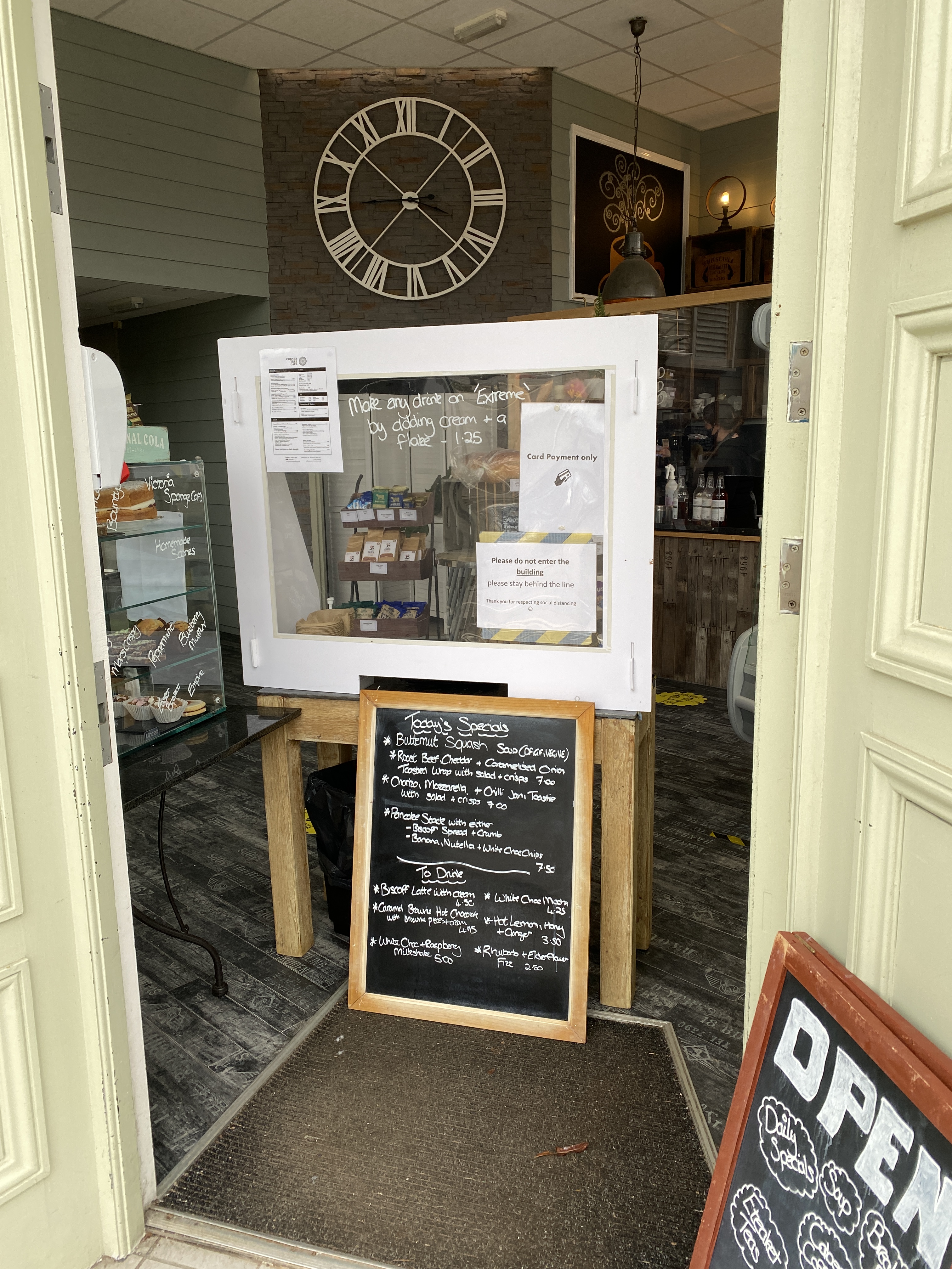 Corner Tree Café – A Black Spot